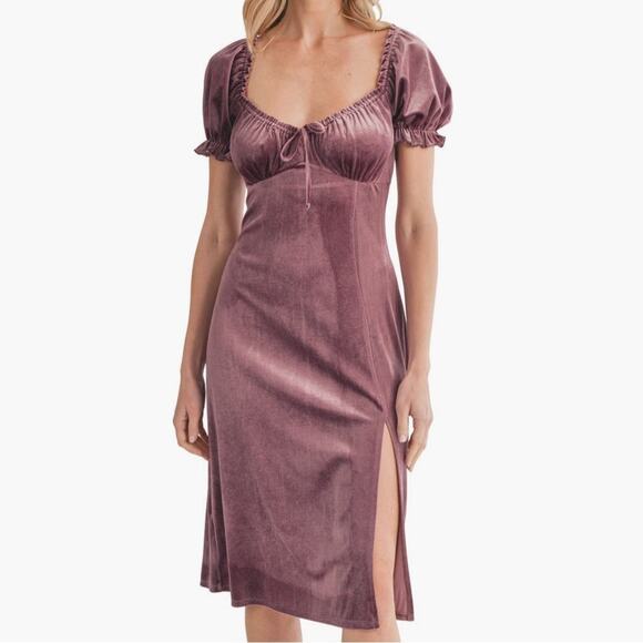 All in Favor Puff Sleeve Crushed Velvet Dress - Plum Size M - Picture 1 of 6